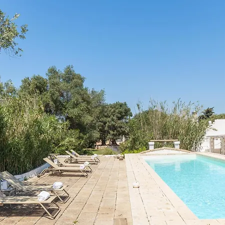 Masseria Eccellenza Pezze Di Greco Extérieur photo